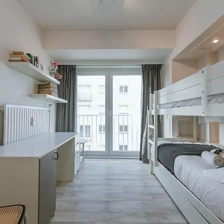 Huswell - Beautiful Seaview With Private Garage *