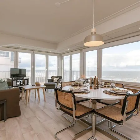 Huswell - Beautiful Seaview With Private Garage Ostende